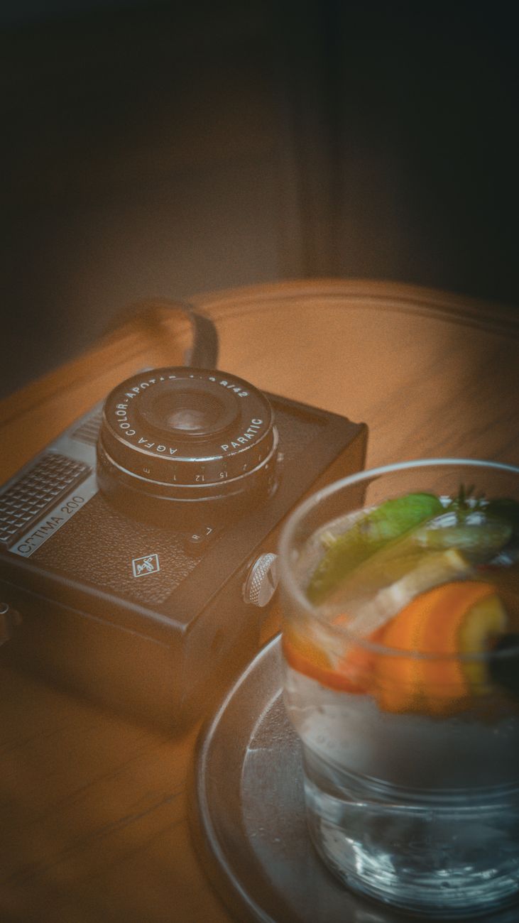 Portrait photographer studio frame